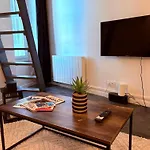 Studio, Terrasse & Cathedrale Apartment