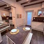 Studio, Terrasse & Cathedrale Apartment Valence (Drome)