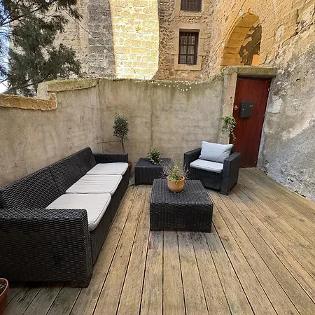 Studio, Terrasse & Cathedrale Apartment *